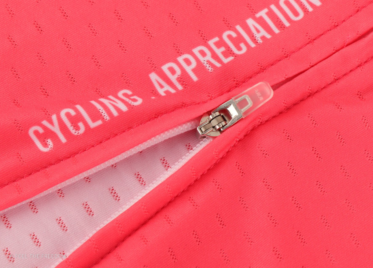 Men’s Pink Ultralight Training Jersey